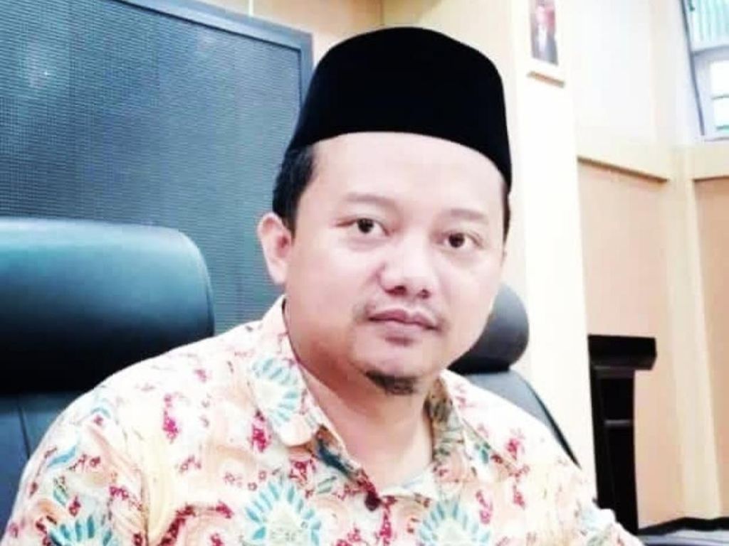 Hakim PT Bandung Vonis Mati Herry Wirawan!