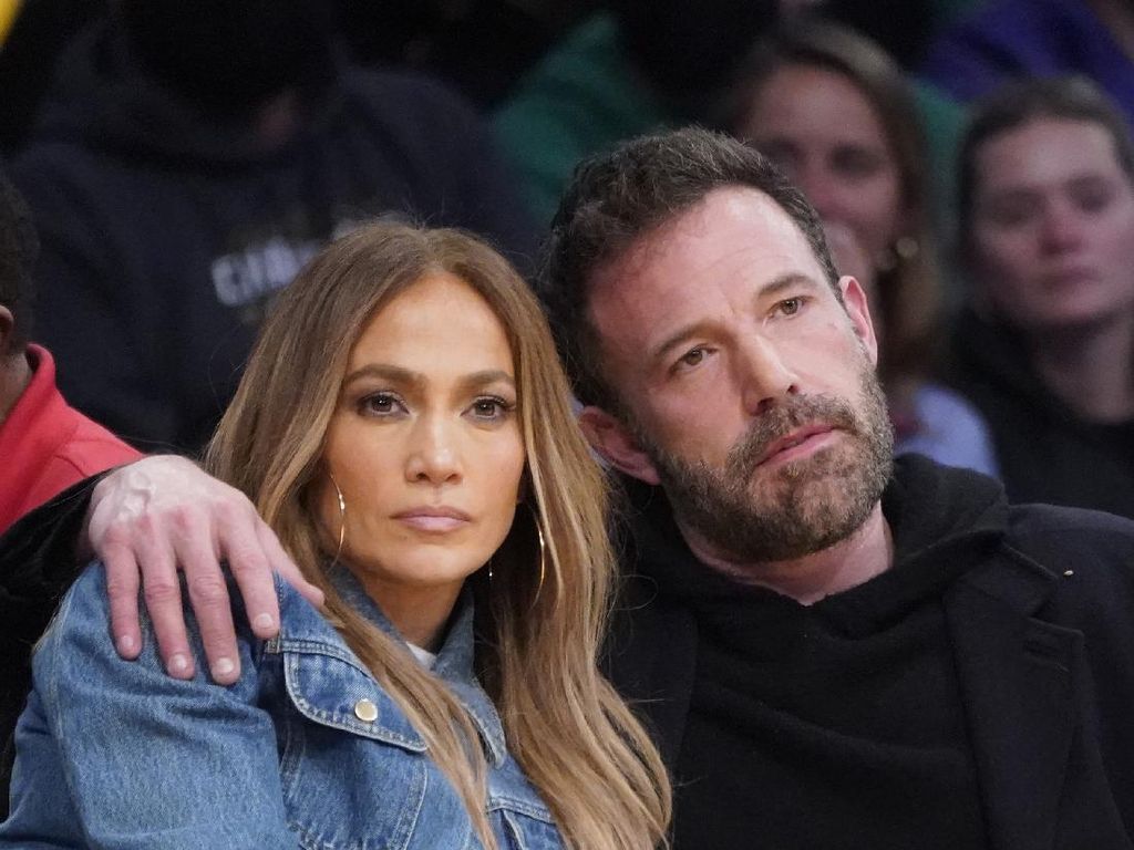 Jennifer Lopez dan Ben Affleck Buat Perjanjian Pranikah, Seks 4 Kali Seminggu