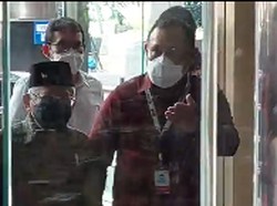 Jokowi Pulang, Kini Giliran Maruf Amin Datang ke KPK