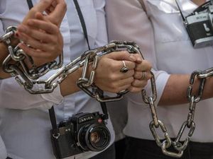 CPJ: 293 Jurnalis Dipenjara dan Puluhan Tewas Selama Tahun 2021 CPJ: 293 Jurnalis Dipenjara dan Puluhan Tewas Selama Tahun 2021
