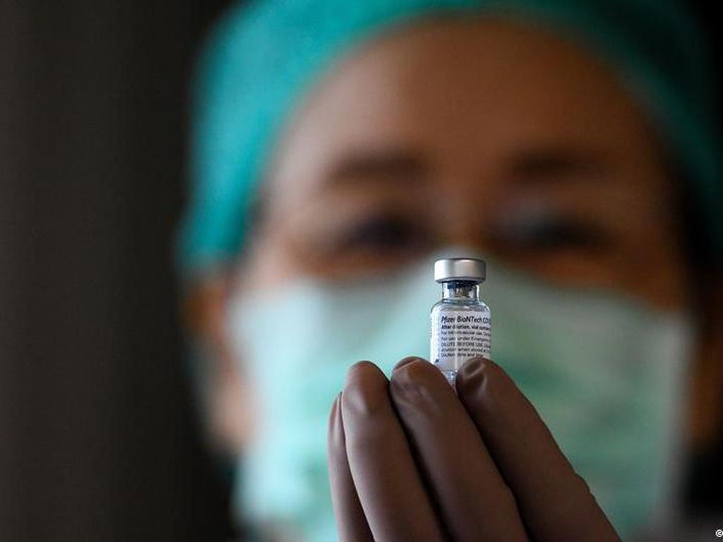 Pfizer Minta Regulator AS untuk Sahkan Vaksin Subvarian Omicron