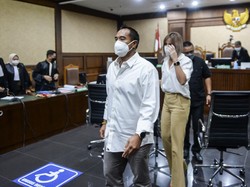 Nia Ramadhani-Ardi Bakrie Hadapi Sidang Tuntutan Kasus Narkoba Hari Ini