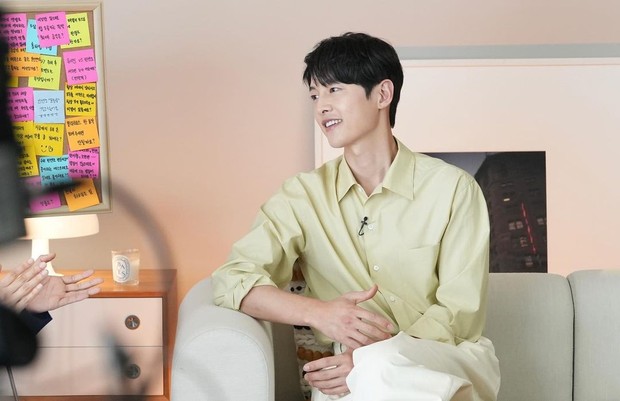 Song Joong Ki semakin bersinar kariernya setelah memutuskan untuk comeback/Foto: instagram.com/hi_songjoongki Song Joong Ki semakin bersinar kariernya setelah memutuskan untuk comeback