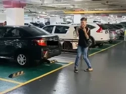 Viral! Demi Konten, Pria Ini Pura-pura Cacat buat Parkir di Tempat Difabel