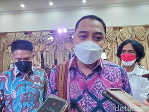 Pengamat Minta Eri Cahyadi Bangun Dream Team untuk Surabaya Lebih Baik Pengamat Minta Eri Cahyadi Bangun Dream Team untuk Surabaya Lebih Baik
