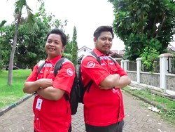 Lucunya Tretan & Dustin Jadi Teknisi IndiHome, Gimana Reaksi Netizen?