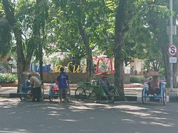 PPKM Level 3 Saat Nataru Dibatalkan, Alun-Alun Lamongan Tetap Ditutup