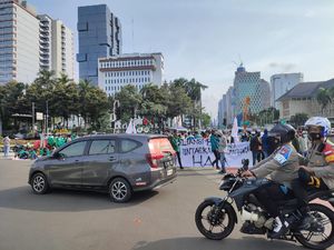 Awas Macet! Massa Demo di Kawasan Patung Kuda Tersebar di 3 Titik Sore Ini