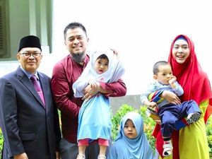 Wali Kota Bandung Meninggal Dunia, Oki Setiana Dewi: Akhir Hidup yang Bikin Iri Wali Kota Bandung Meninggal Dunia, Oki Setiana Dewi: Akhir Hidup yang Bikin Iri