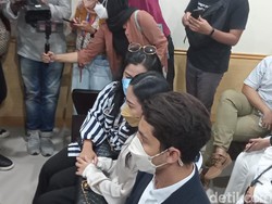 Rachel Vennya Tegang di Sidang, Bestie Datang Mendukung