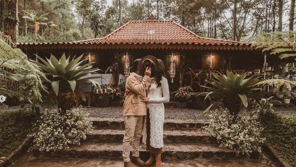 7 Foto Pernikahan Ramon Y Tungka dengan Cisya