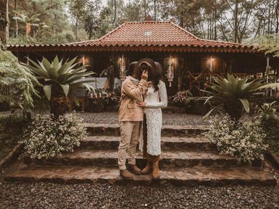 7 Foto Pernikahan Ramon Y Tungka dengan Cisya