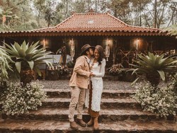 Congrats! Ramon Y Tungka Resmi Nikah Lagi