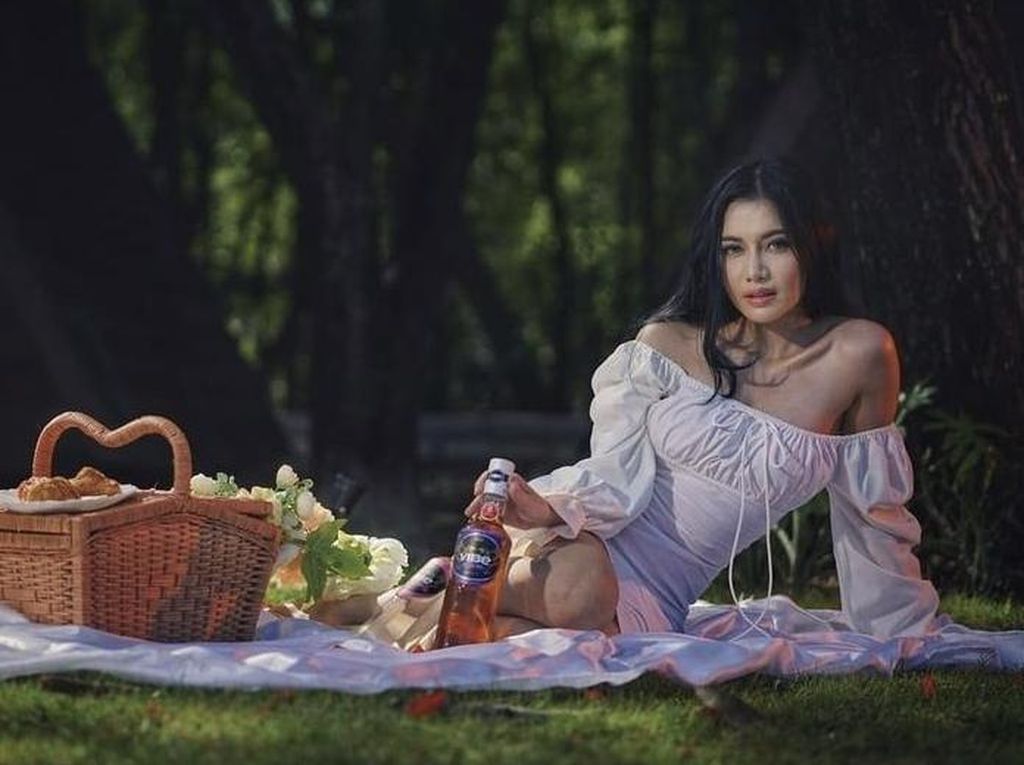 Si Cantik Anggy Novia, Pemenang Miss Popular 2021 yang Gemar Ngopi