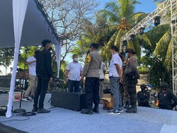 Lombok Masih Berduka karena Banjir, Konser Pamungkas di Senggigi Dibubarkan