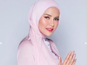 Olla Ramlan dan Luna Nassar Kandidat Perempuan Cantik Dunia yang Berhijab Olla Ramlan dan Luna Nassar Kandidat Perempuan Cantik Dunia yang Berhijab
