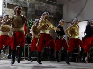 Umat Kristiani Palestina Bergembira Sambut Natal