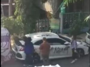 Fakta di Balik Viral Mobil Dicoret-coret
