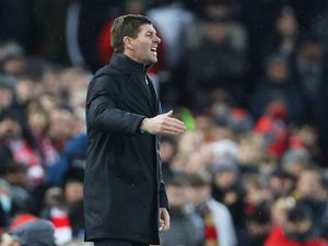 Kesalnya Gerrard dengan Penalti Liverpool