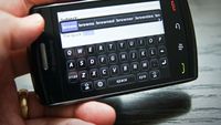 HP Layar Sentuh BlackBerry yang Gagal Total Lawan iPhone