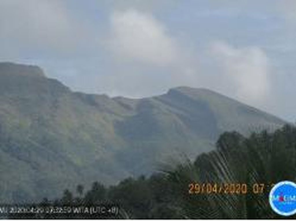 Status Gunung Awu di Sulut Naik ke Level Waspada!