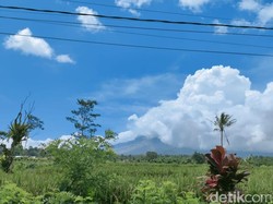 Cuaca di Semeru Cerah, Pencarian Korban Erupsi Dilanjutkan
