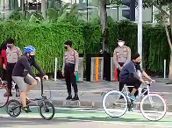 Kawasan Bundaran HI Ramai Warga Berolahraga Pagi Ini