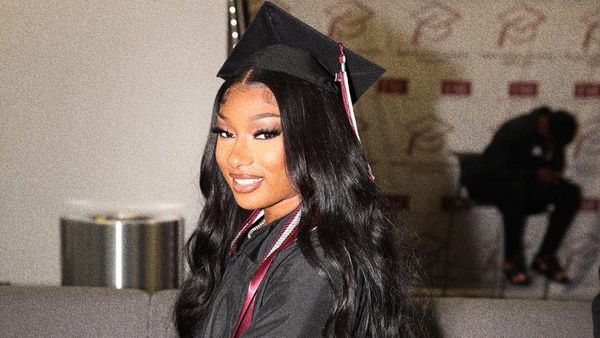 Megan Thee Stallion Buktikan Mampu Lulus Kuliah