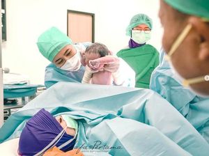 Kebahagiaan Sule dan Nathalie Holscher Dikaruniai Anak Kebahagiaan Sule dan Nathalie Holscher Dikaruniai Anak