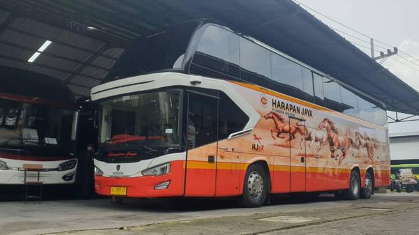 Lihat Lebih Dekat Bus Baru PO Harapan Jaya, Pakai Bodi Tentrem Avante D1 yang Unik