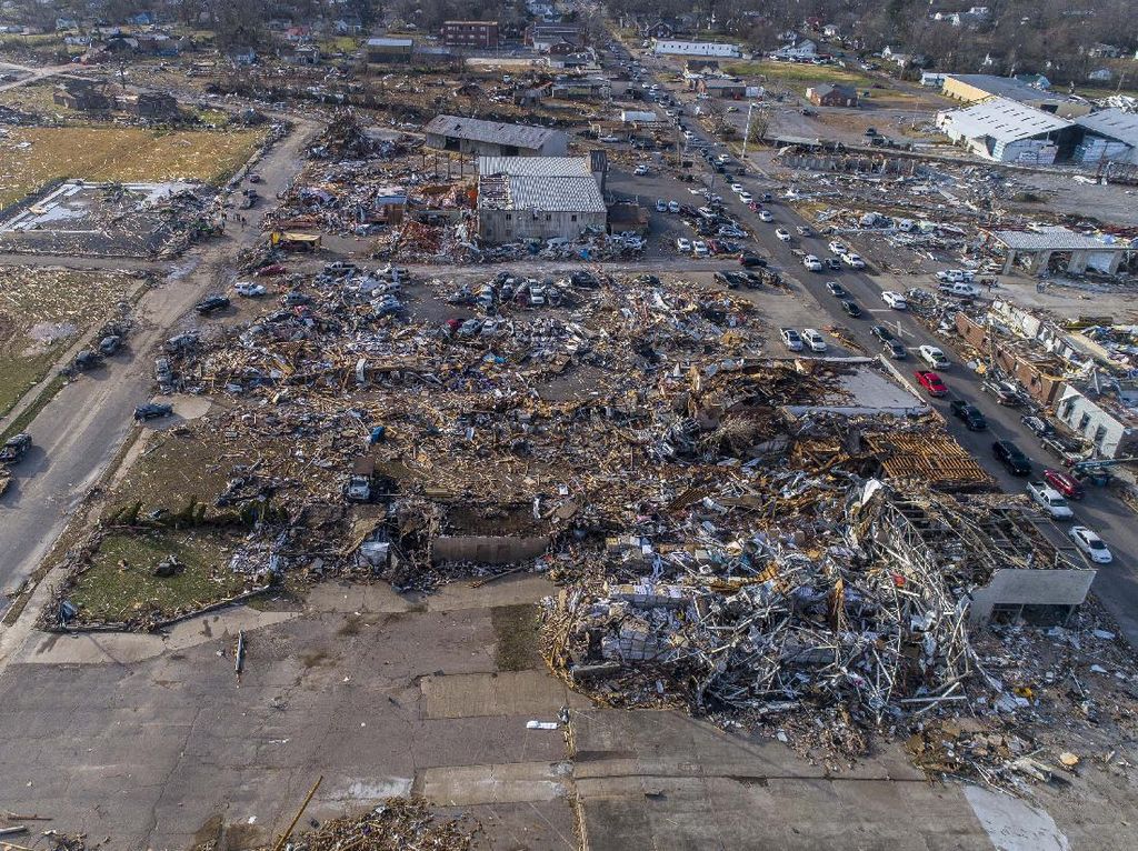 Tornado Dahsyat Mematikan di Kentucky AS Berujung Deklarasi Status Darurat