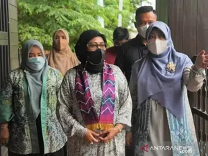 Putri Wapres Maruf Amin Deklarasikan Pariwisata Halal di Banjarmasin