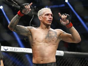 Gaethje Ingatkan Islam: Nggak Mudah Dominasi Charles Oliveira Gaethje Ingatkan Islam: Nggak Mudah Dominasi Charles Oliveira