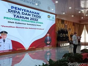 Geram Bupati Tak Hadir, Gubsu Ancam Tak Serahkan DIPA ke Karo Geram Bupati Tak Hadir, Gubsu Ancam Tak Serahkan DIPA ke Karo