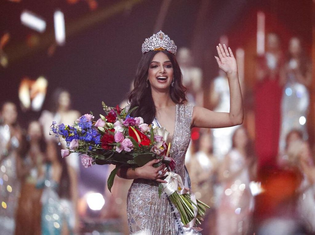 Pemenang Miss Universe 2021: Harnaaz Sandhu dari India