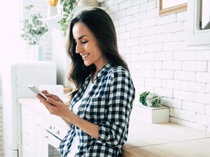 Sandiaga Uno Luncurkan Aplikasi SuperMom, Mudahkan Ibu-Ibu Belanja