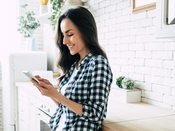 Sandiaga Uno Luncurkan Aplikasi SuperMom, Mudahkan Ibu-Ibu Belanja