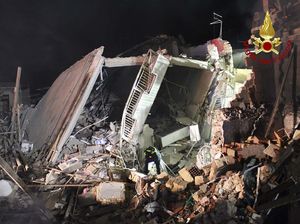 Potret Gedung Roboh di Italia Gegara Kebocoran Gas