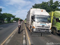 Jalan Nasional di Lamongan Diperbaiki, Macet 13 Km Sempat Terjadi