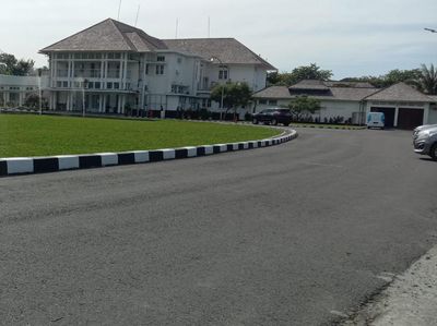 Potret Terkini Area Rumdin Gubsu yang Mau Diaspal Rp 2 Miliar