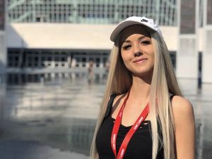 YouTuber Jelita Ini Meninggal Dunia, Diduga Bunuh Diri