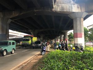Diduga ODGJ, ABG Pelempar Batu di Jaktim Akan Dibawa ke Panti Rehab Diduga ODGJ, ABG Pelempar Batu di Jaktim Akan Dibawa ke Panti Rehab