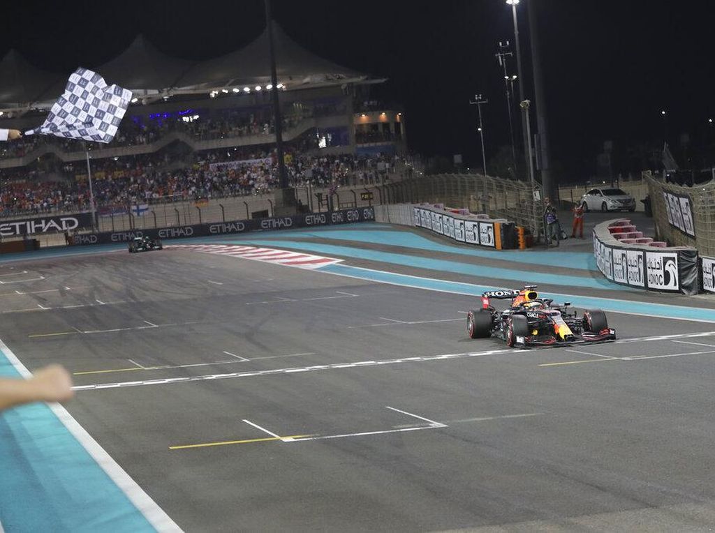 Jos, Verstappen! Jos, Verstappen!
