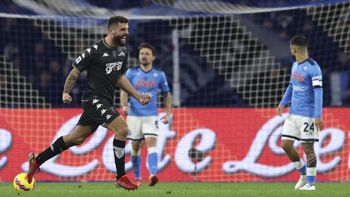 Napoli takluk oleh Empoli. (Foto: AP/Alessandro Garofalo)