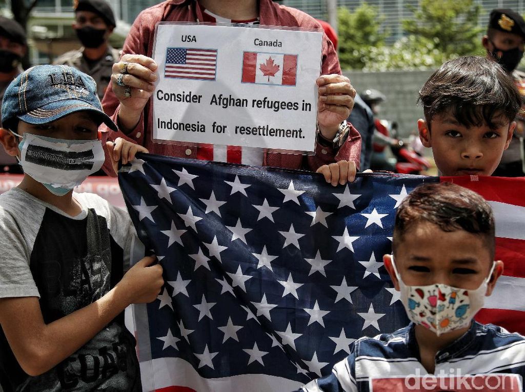 Pengungsi Afghanistan Datangi Kedubes AS di Jakarta, Ada Apa?
