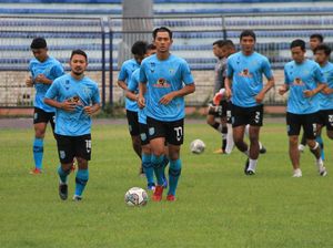 Persela Datangkan Asisten Baru Dampingi Pelatih Jafri Sastra