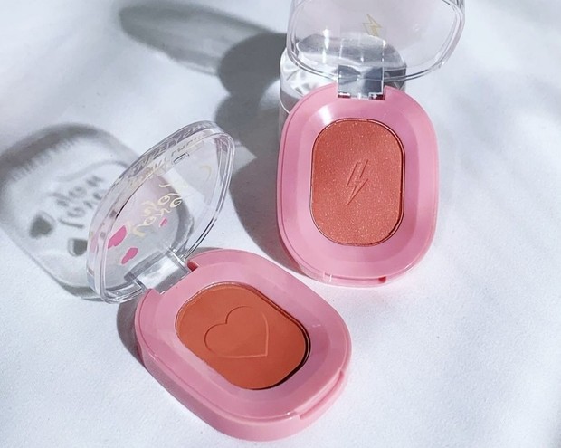 PINKFLASH Blush On/Foto: Instagram.com/pinkflashcosmetics produk makeup pinkflash dengan harga murah