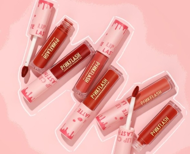 PINKFLASH Matte Lip Cream/Foto: Instagram.com/pinkflashcosmetics produk makeup pinkflash dengan harga murah