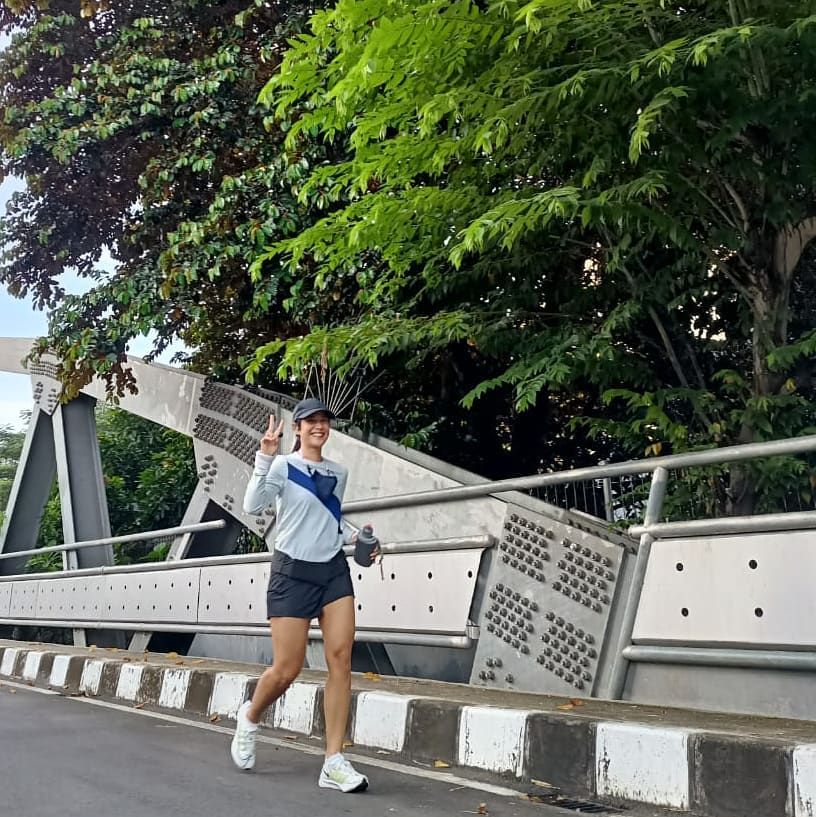 Rekomendasi Akun Bunda Seleb Berpola Hidup Sehat