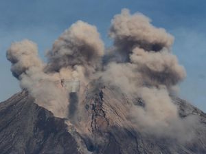 Sejarah Gunung Semeru dan Asal Muasal Namanya, Cek di Sini! Sejarah Gunung Semeru dan Asal Muasal Namanya, Cek di Sini!
